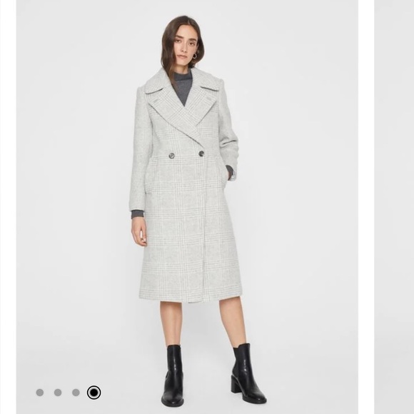 Club Monaco Daylina Coat Navy - Picture 4 of 12